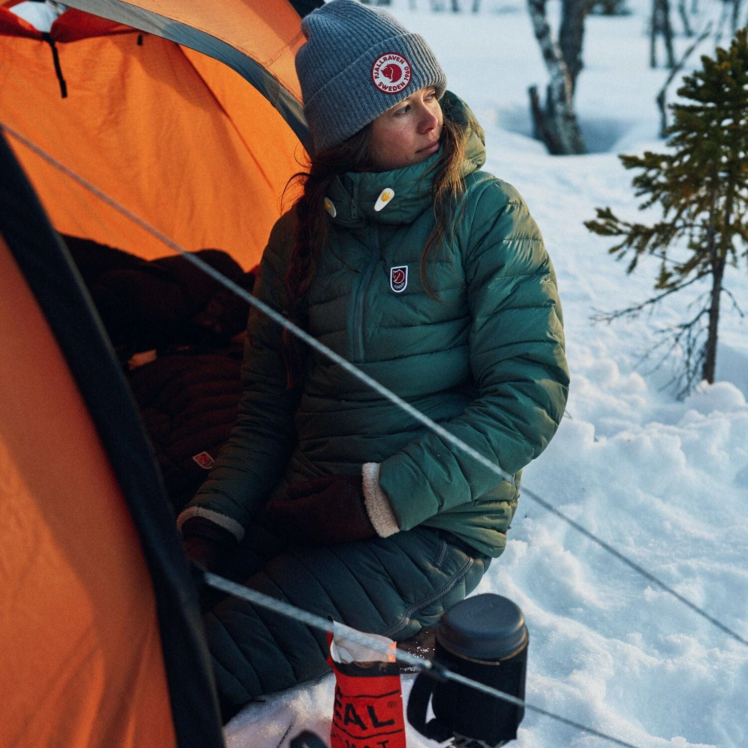 Expedition Pack Down Anorak W - Image 23