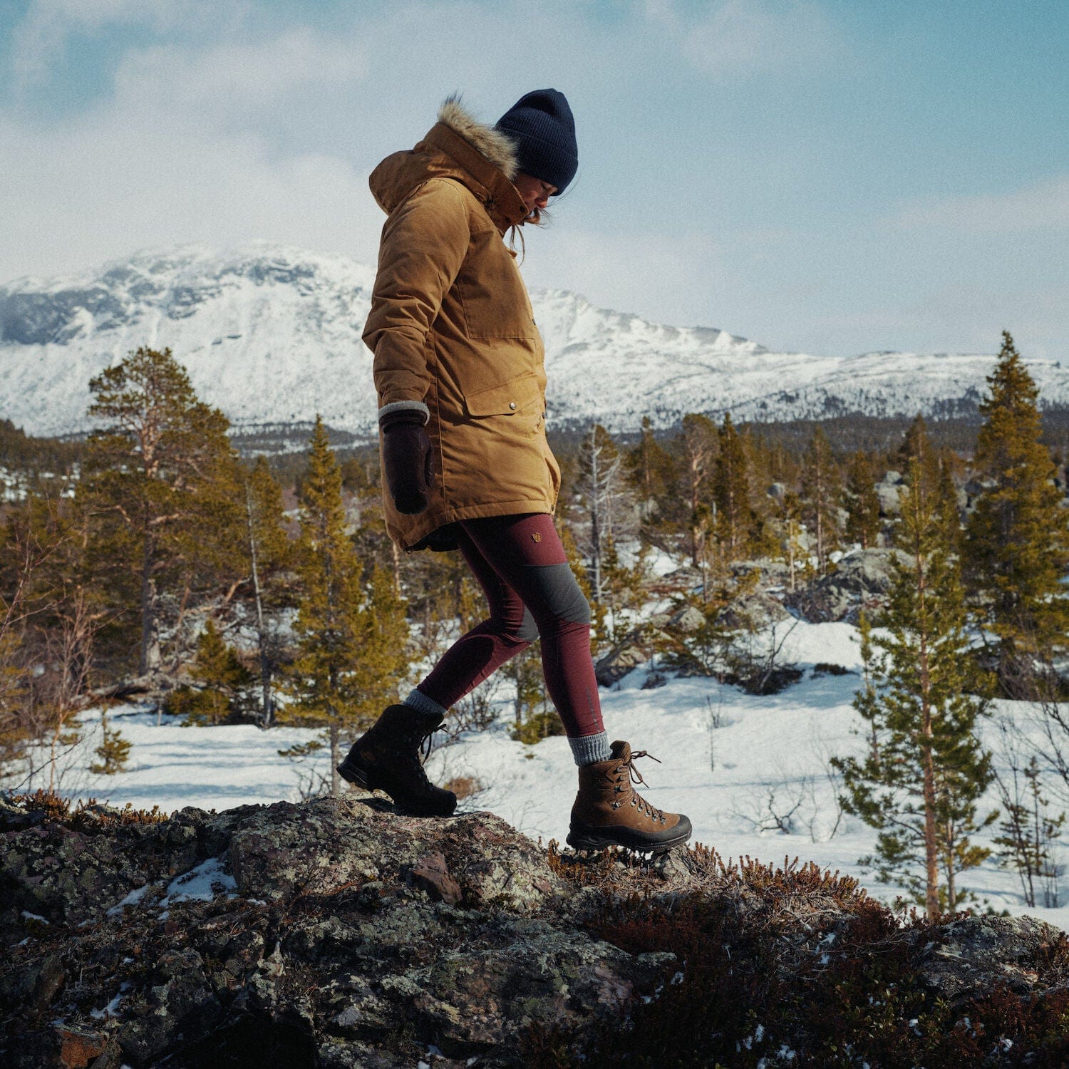 Singi Down Jacket W - Image 23