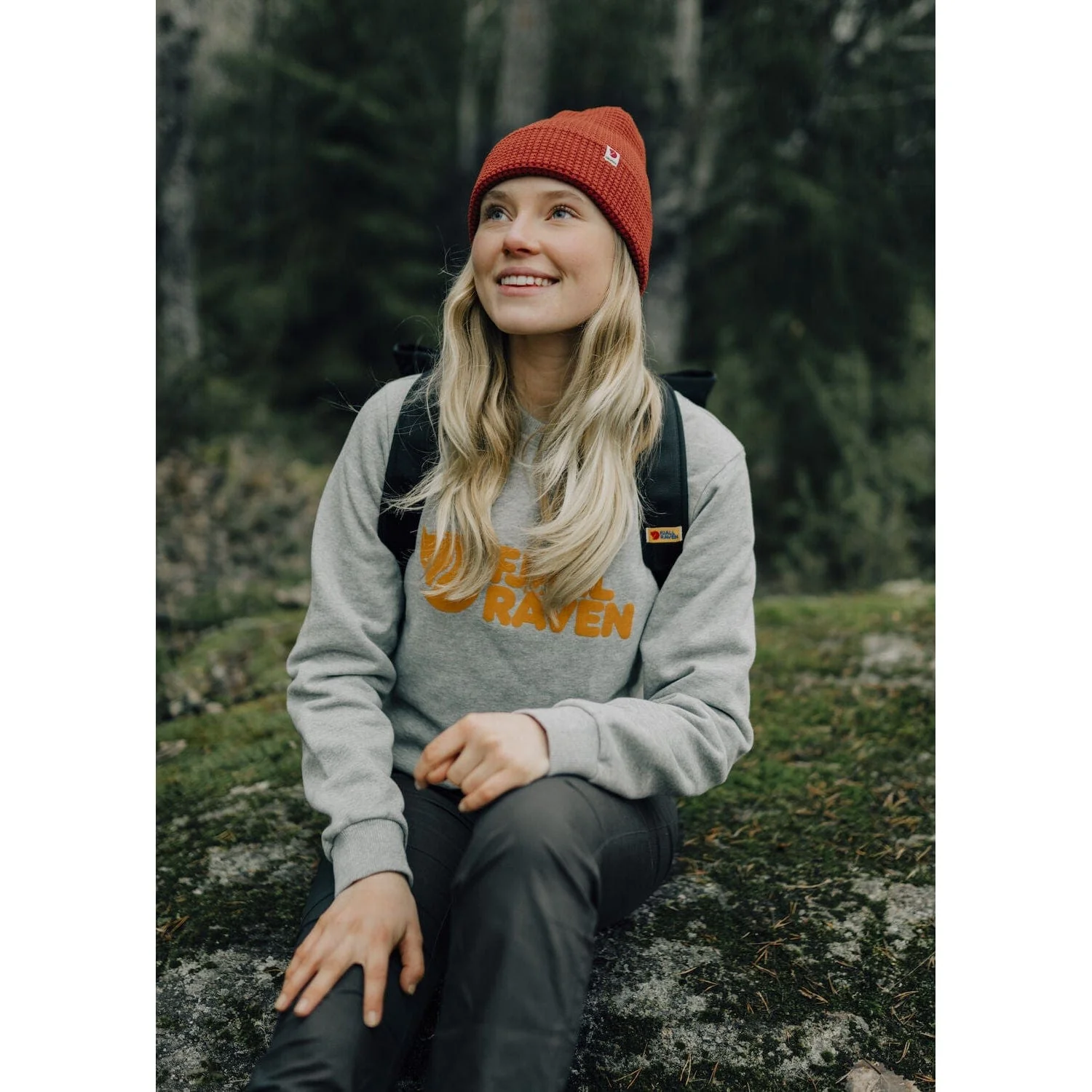 Fjällräven Logo Sweater W - Image 8