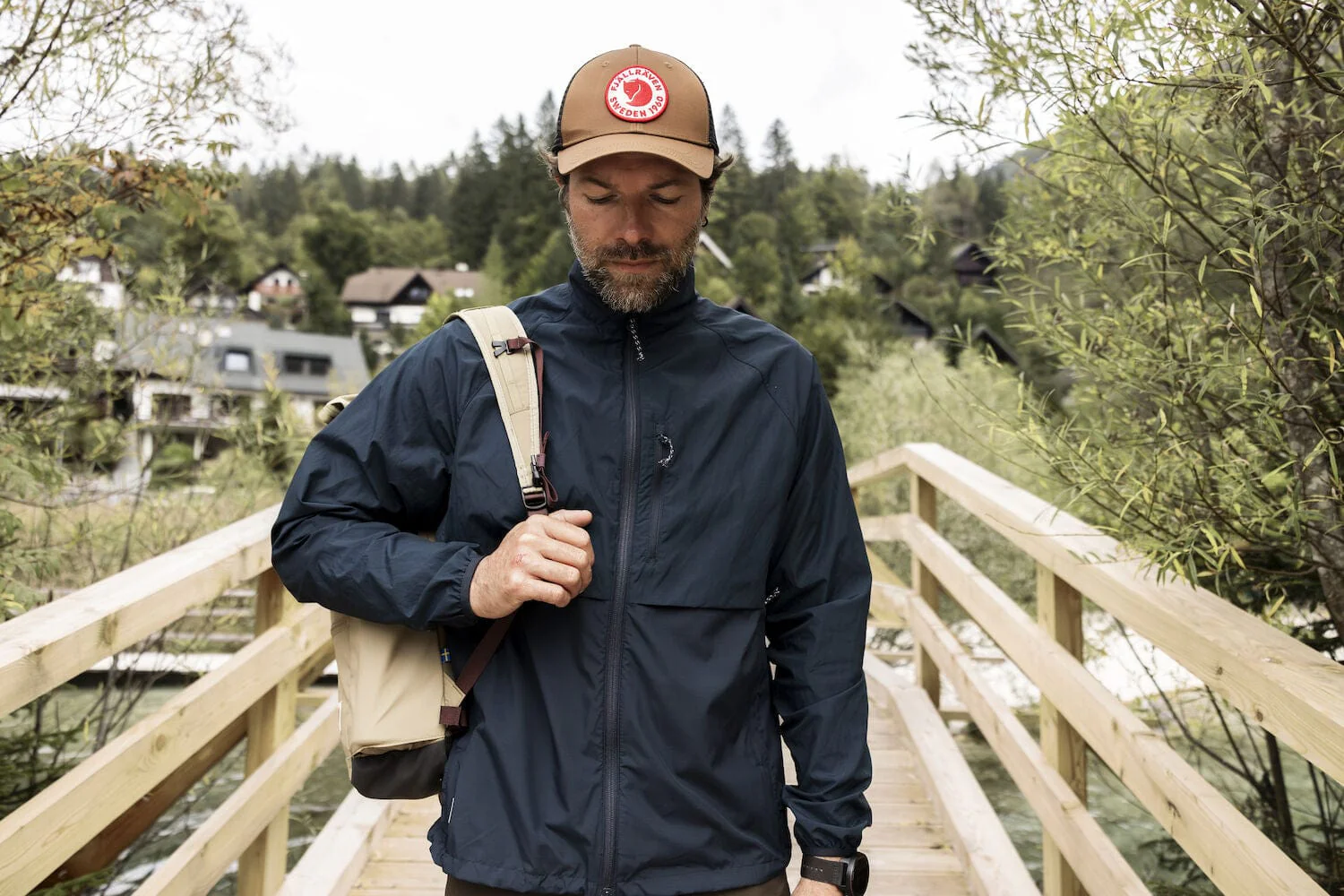 High Coast Hybrid Wind Jacket M - Image 10