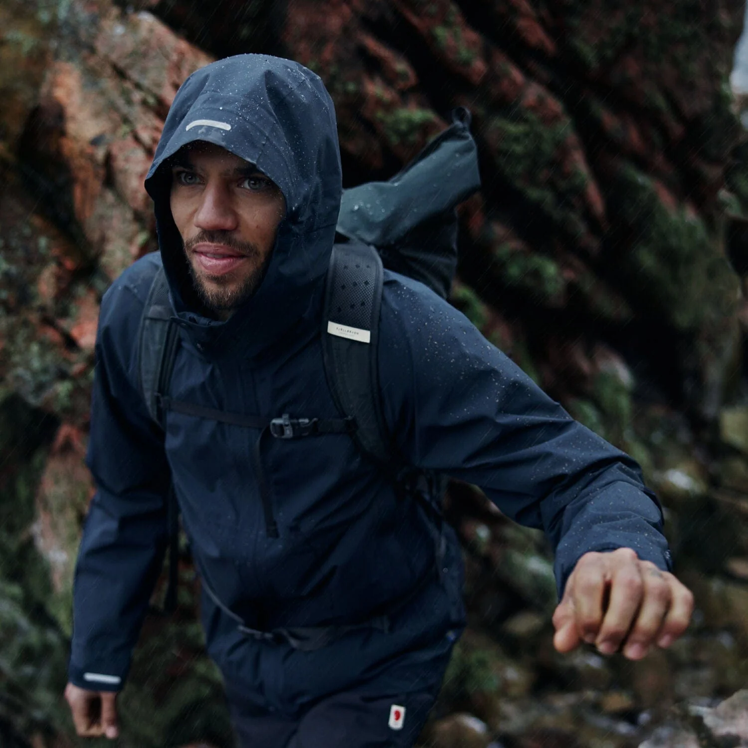 High Coast Hydratic Trail Jacket M - Image 7