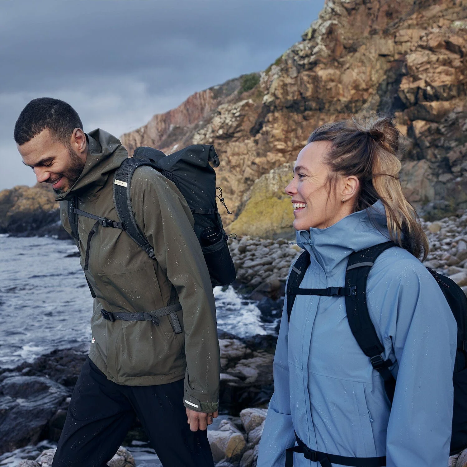 High Coast Hydratic Trail Jacket W - Image 13