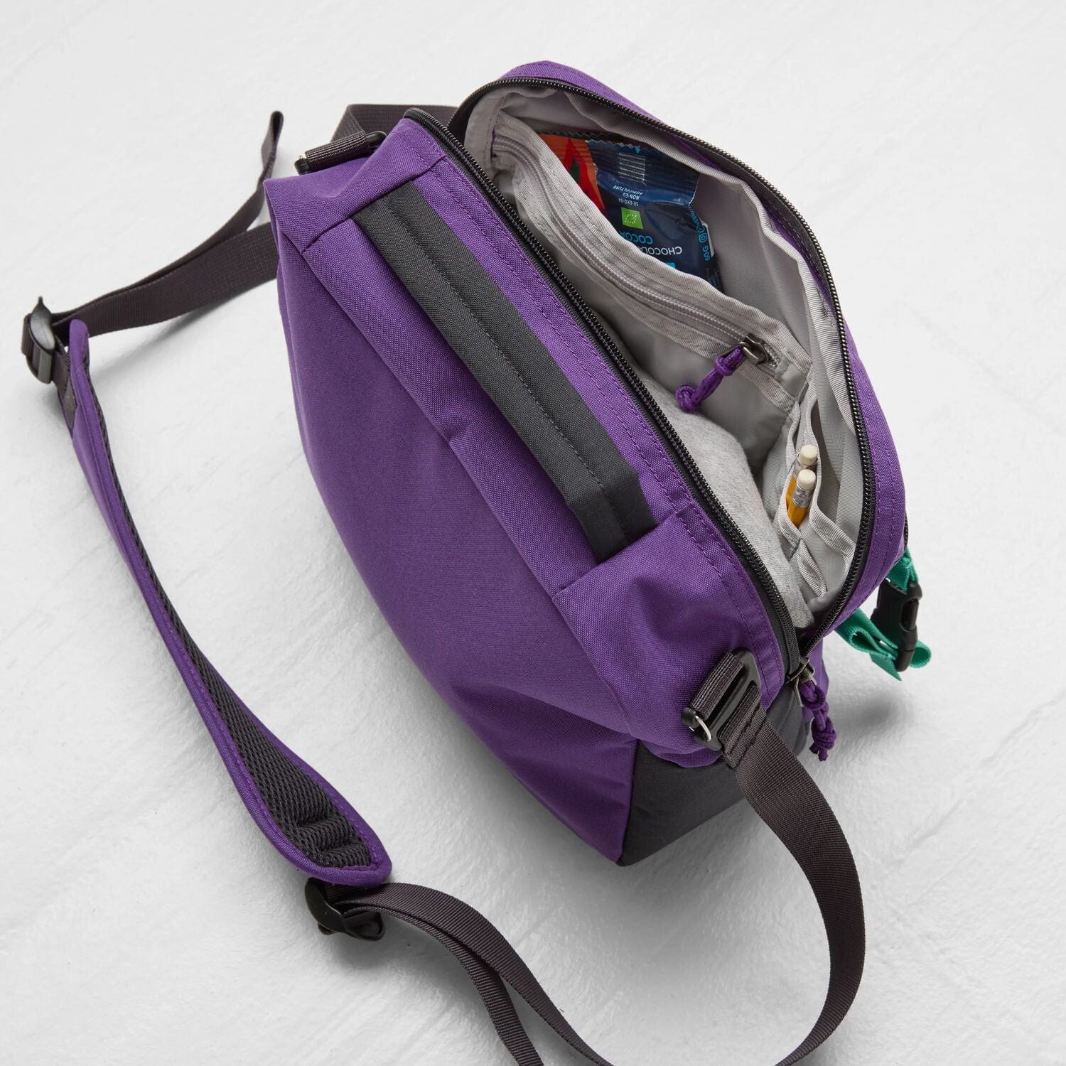 Vardag Shoulder Bag 6 - Image 10