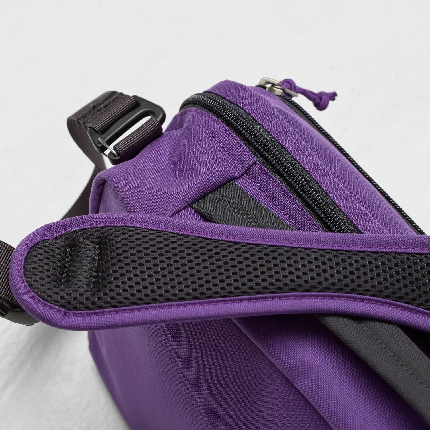 Vardag Shoulder Bag 6 - Image 9